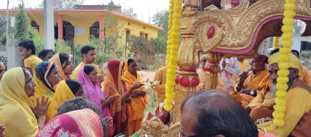 झारखंड राज्य के गढवा जिला मे मझिऑव प्रखंड मे हरेक गांव, क्षेत्र मे अखिल विश्व गायत्री परिवार द्वारा माॅ भगवती शर्म का जन्म शताब्दी बडे धुम धाम से मनाया जा रहा है। 3 IMG 20250317 WA0007