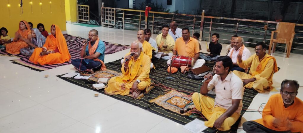 गढवा मझिऑव-चैत्र नवरात्र महापर्व के शुभ अवसर पर गायत्री शक्ति पीठ मे दीप यज्ञ , आरती,हवन,कन्यापूजन,भडारा आदि कार्य होगा। 2 IMG 20250404 WA0022